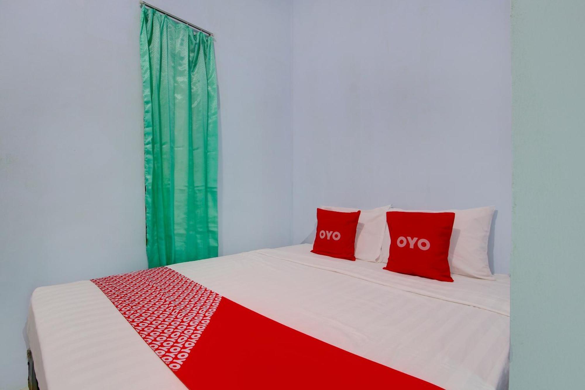 Super Oyo 93012 Griya Kencana Asri Syariah Lawean ภายนอก รูปภาพ